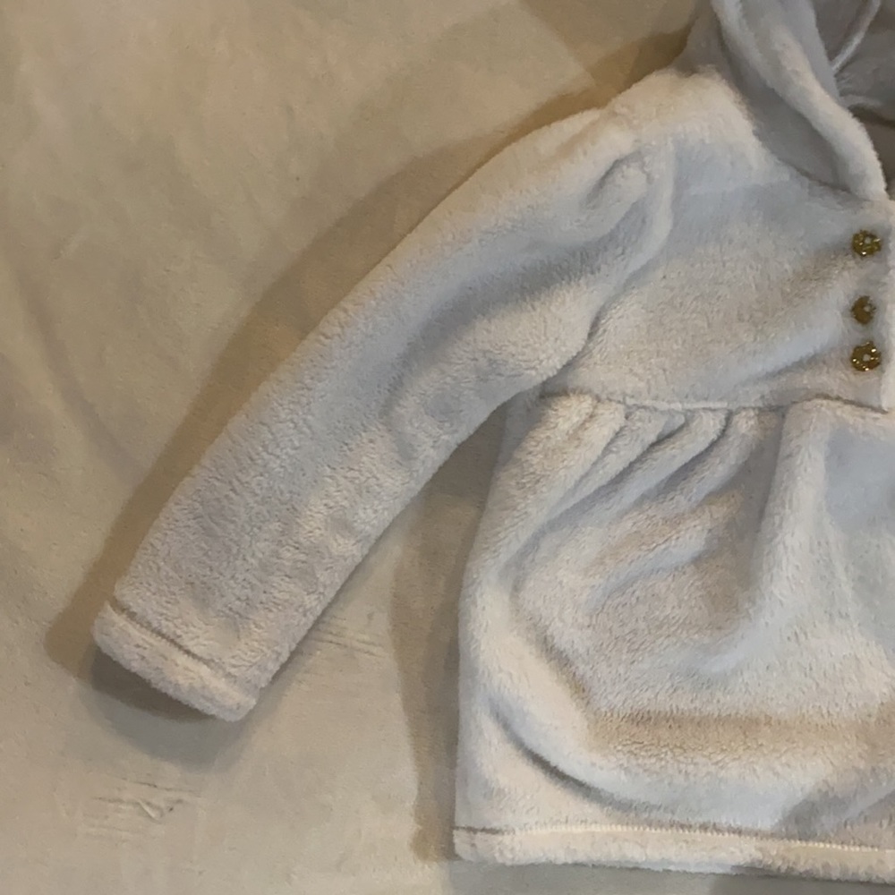 Carter’s soft pullover - Picture 4 of 13